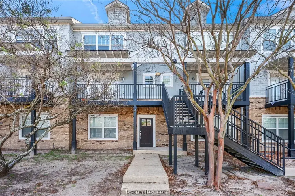 1725 Harvey Mitchell Parkway S 627, College Station
