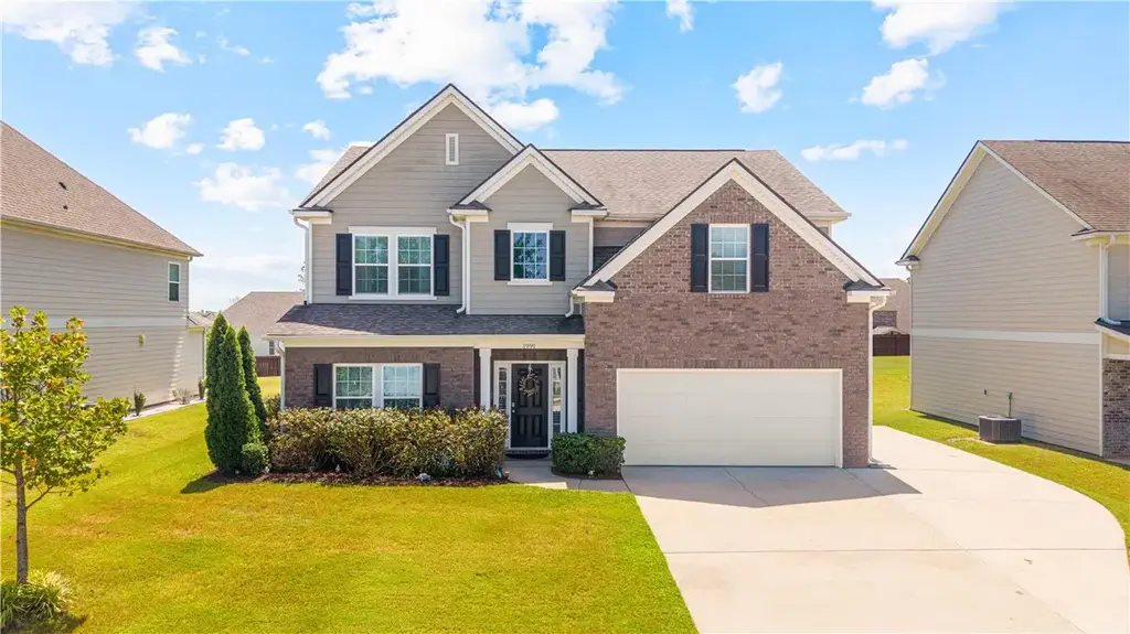 1991 Felicity Ln, Auburn