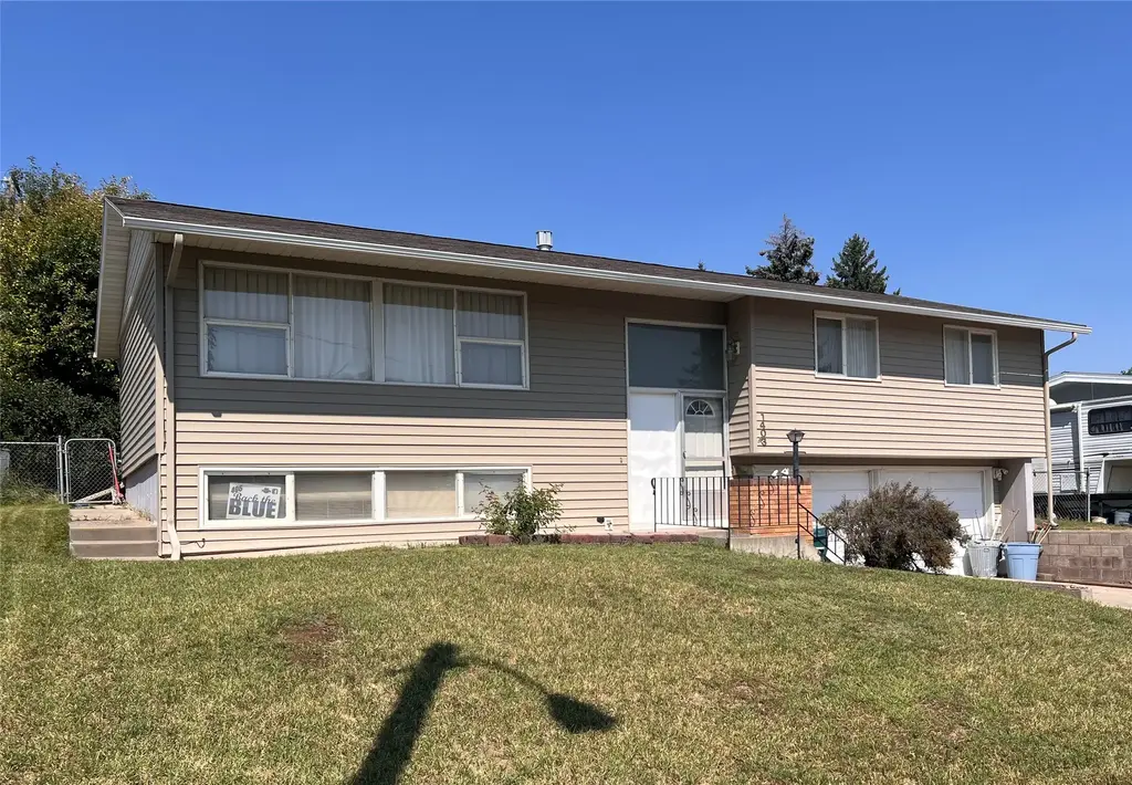 1403 Avenue B Nw, Great Falls