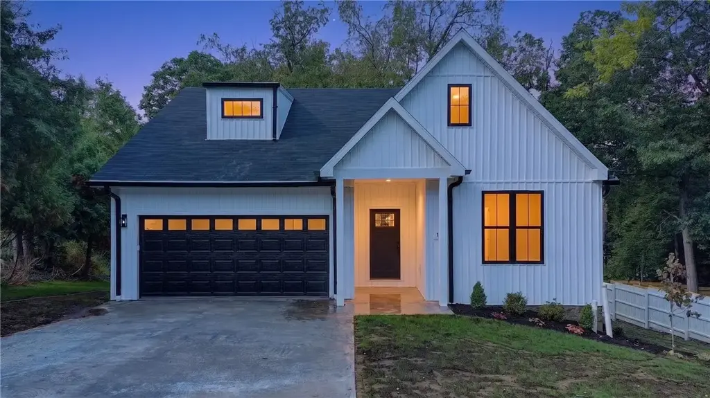 512 Crider Hill Road, Ross