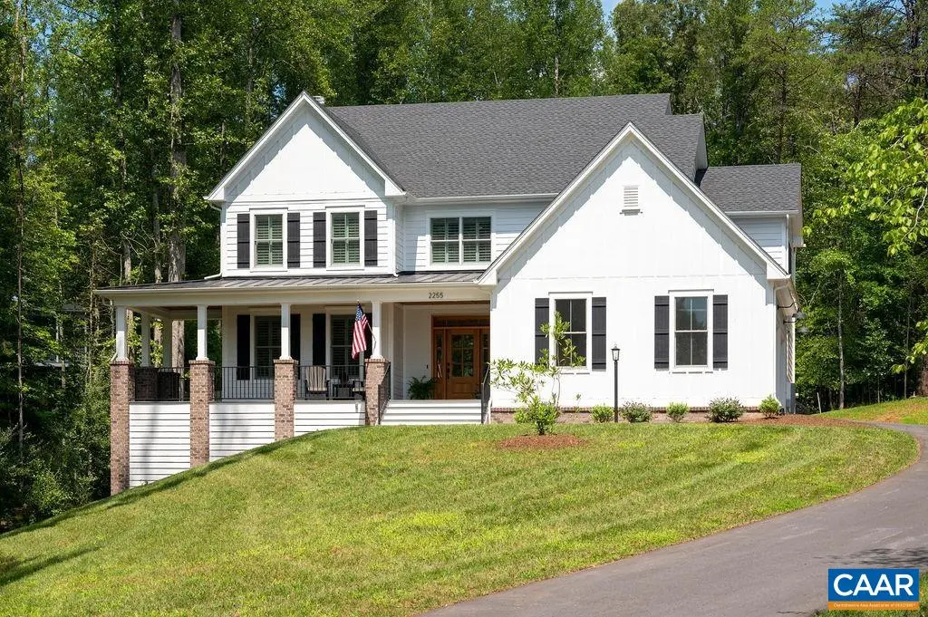 2255 Camargo Dr, Charlottesville