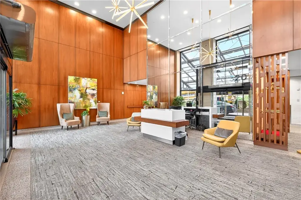 320 Fort Duquesne Boulevard 12l, Downtown Pgh