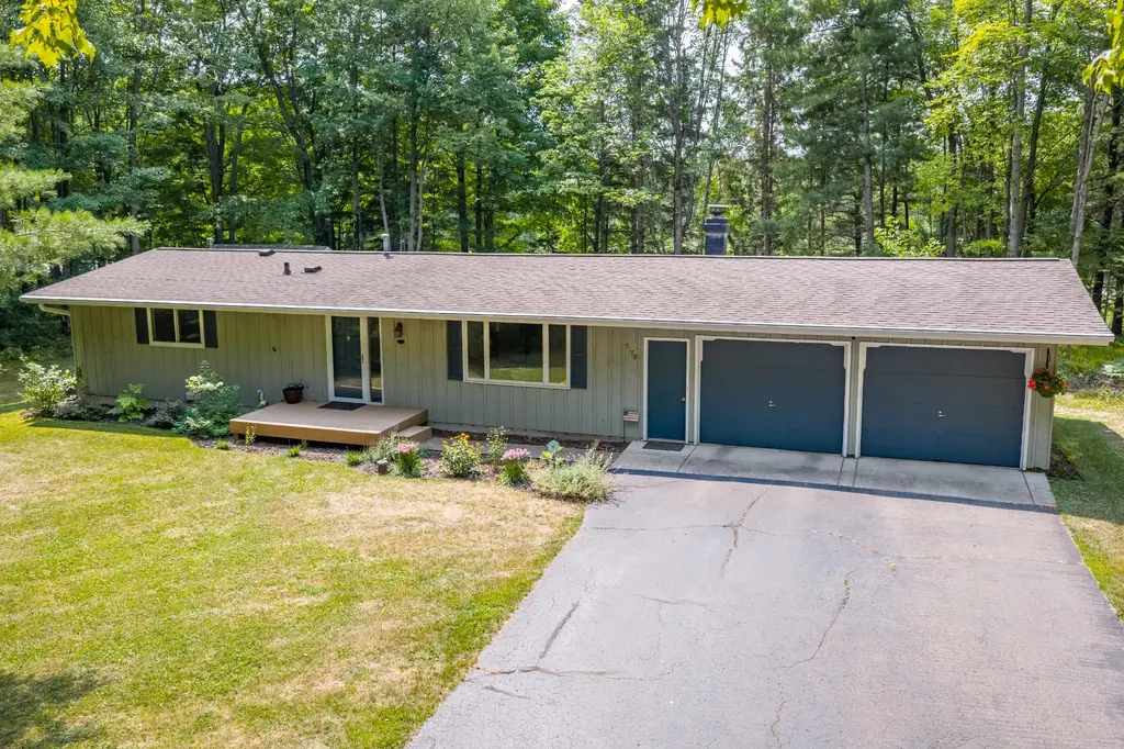 5179 Kerry Ln, Rhinelander