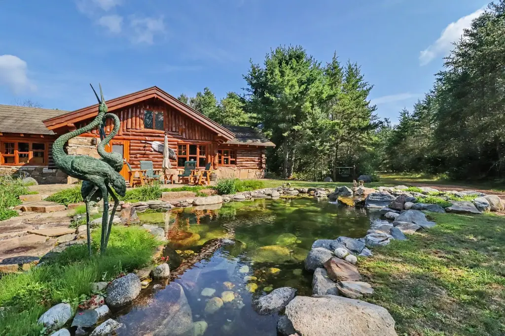 6386 Spruce Meadows Ln, Land O Lakes