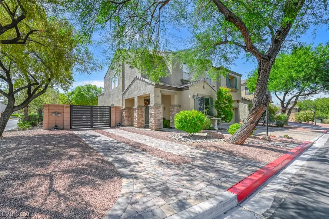 8013 Flambeau Street, Las Vegas
