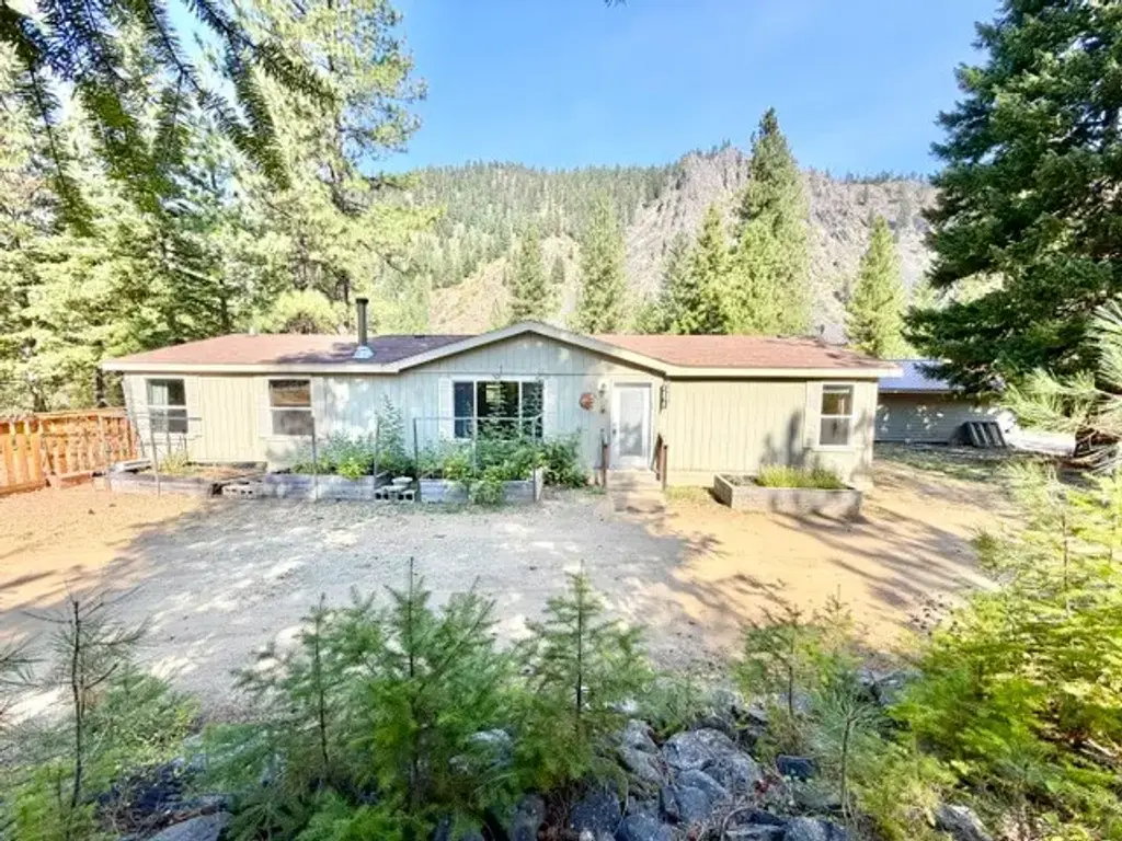 37 Bighorn Road, Superior