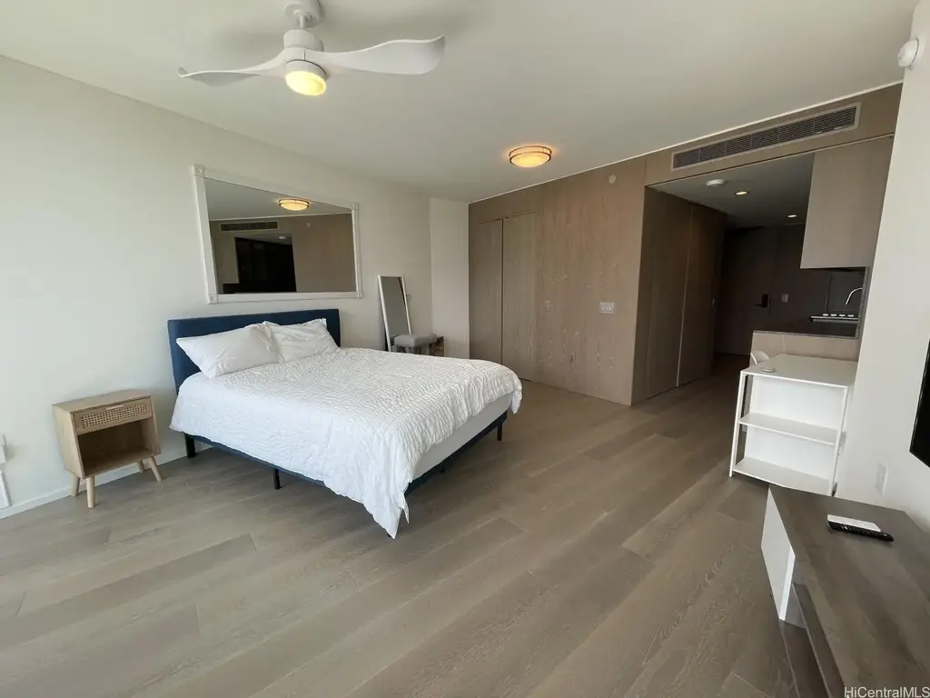 1000 Auahi Street # 2405, Honolulu