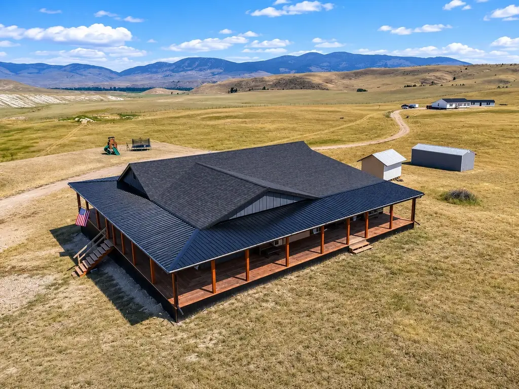 69 Fox Hill Drive, Hall