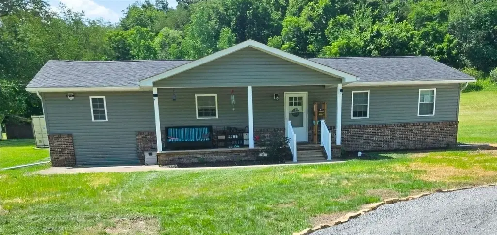633 Bartleyville Road , Hanover