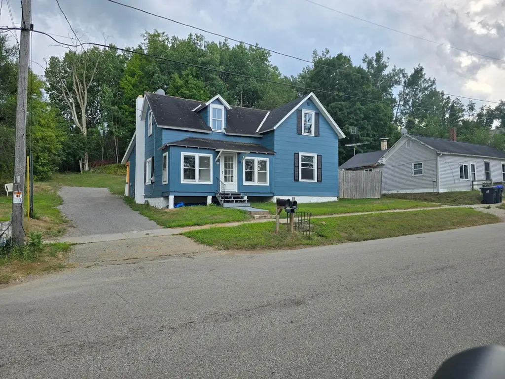 813 Tyler Ave, Wausaukee