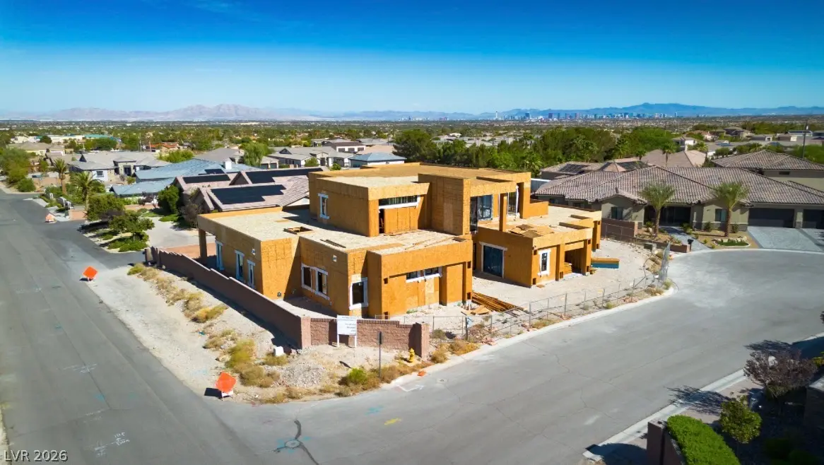 9855 Bright Angel Way, Las Vegas
