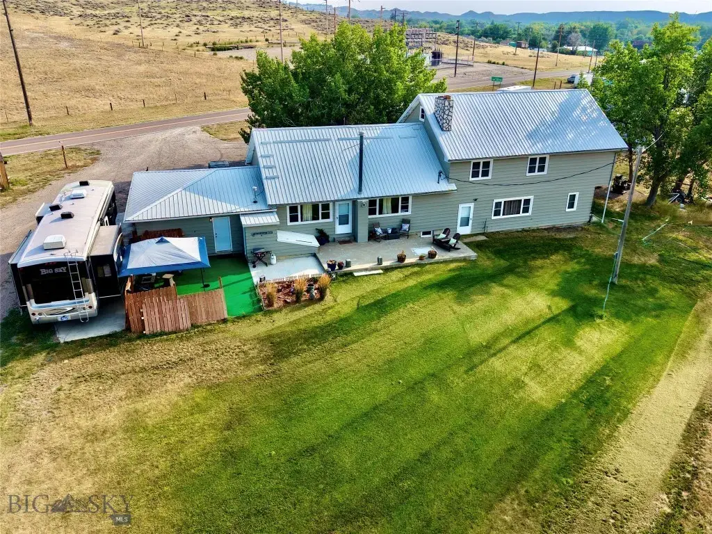 1196 Mt-386, Fort Benton