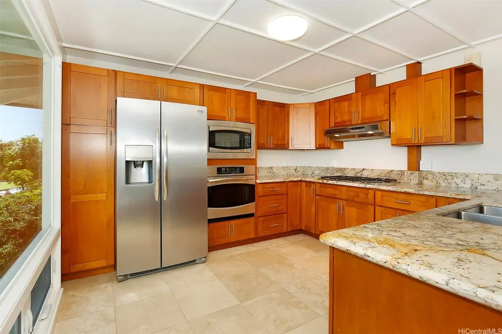 4802 Analii Street, Honolulu