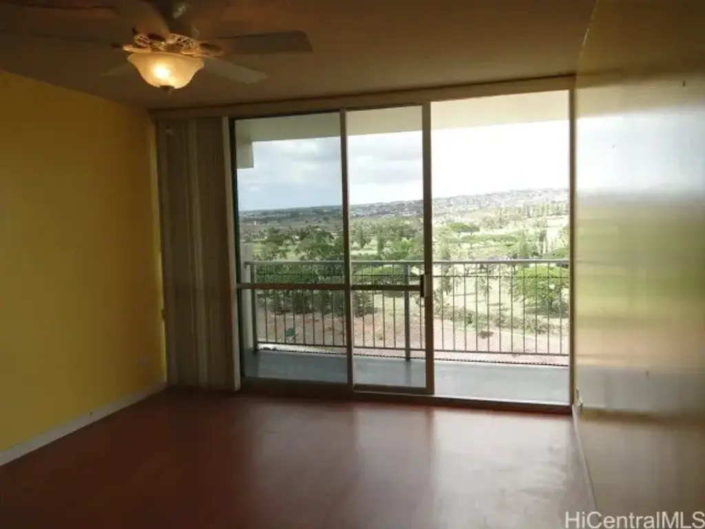 98-450 Koauka Loop # 1901, Aiea
