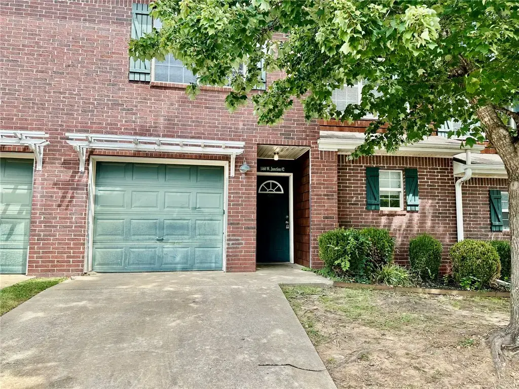 1460 W Junction Street 2, Fayetteville
