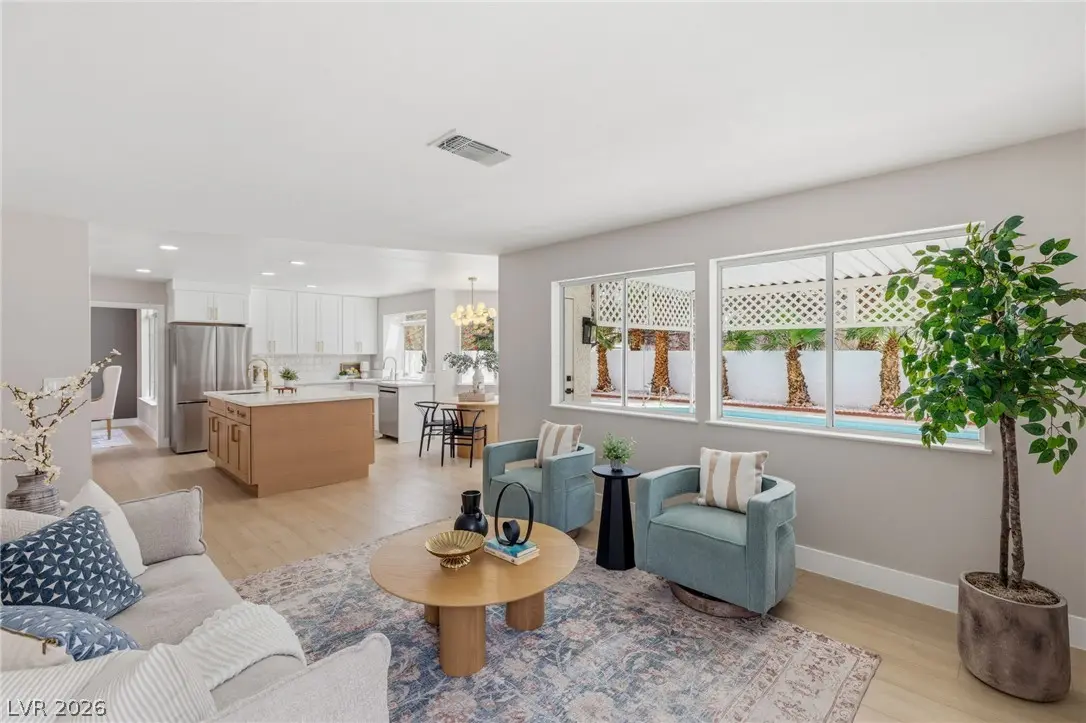 9725 Cascade Falls Avenue, Las Vegas