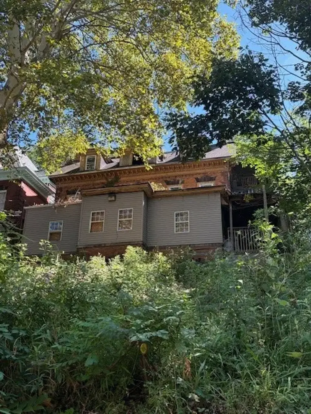 1300 Singer Place, Wilkinsburg