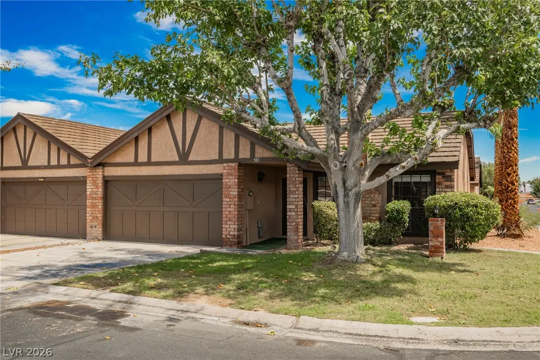 Photo of Listing #2811138
