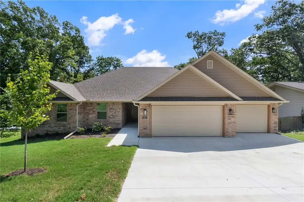 17 Hollow Way, Bella Vista