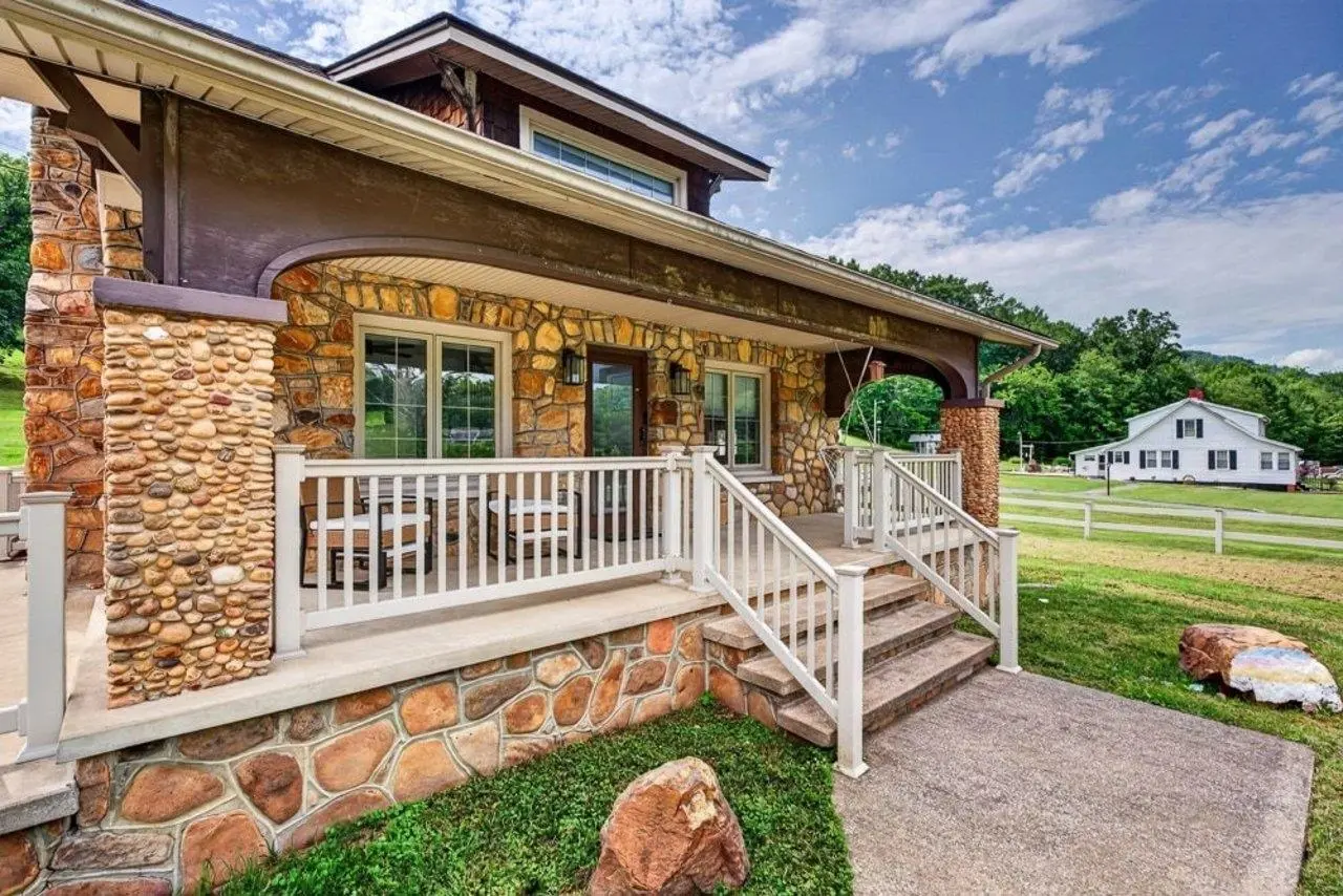 19078 Spotswood Trl, Elkton