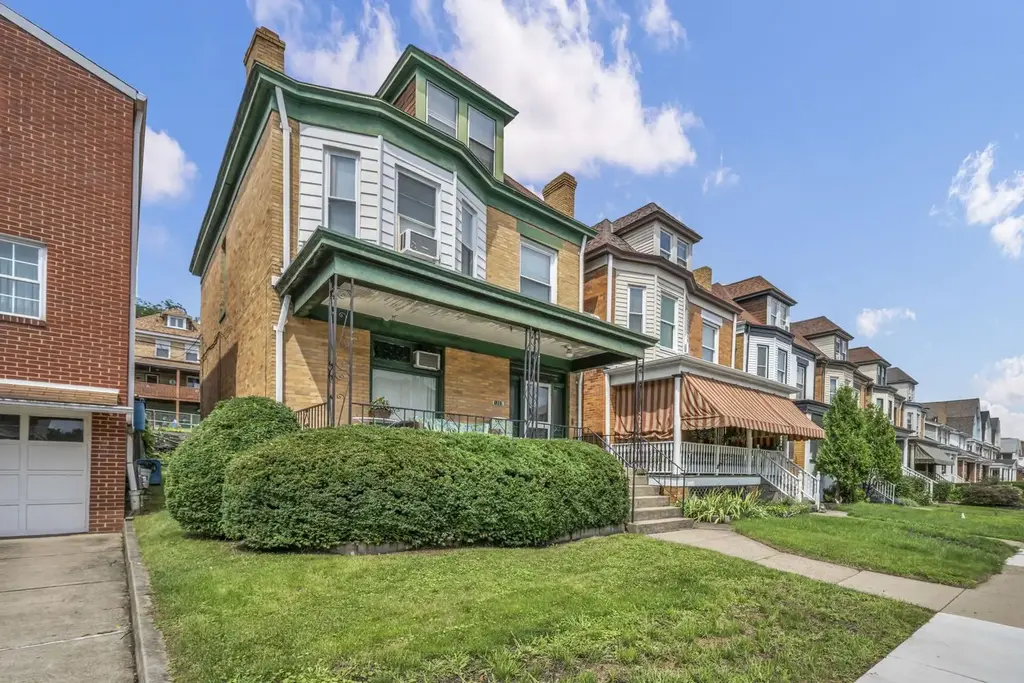 1207 Jancey Street, Morningside