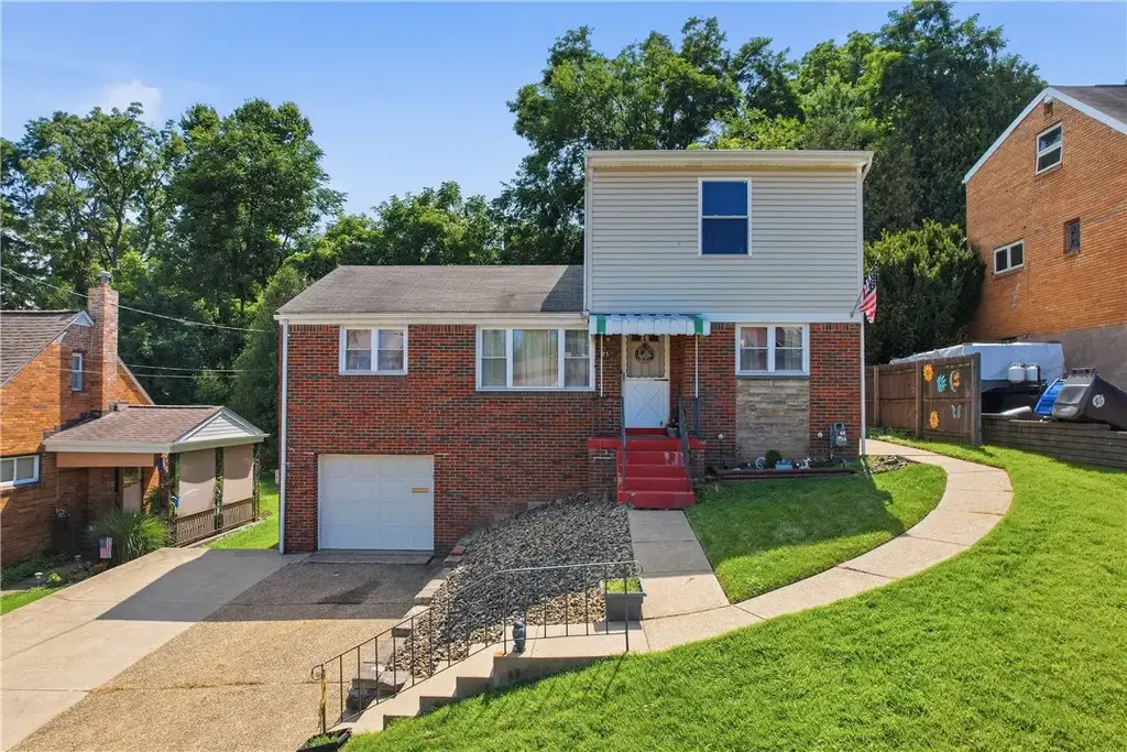 259 Meadowdell Drive, Baldwin Boro