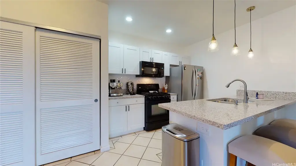 91-819 Puamaeole Street # 14d, Ewa Beach