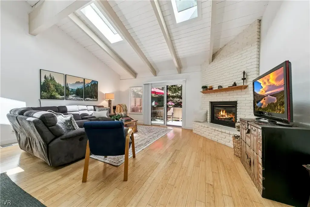 321 Ski Way # 103, Incline Village