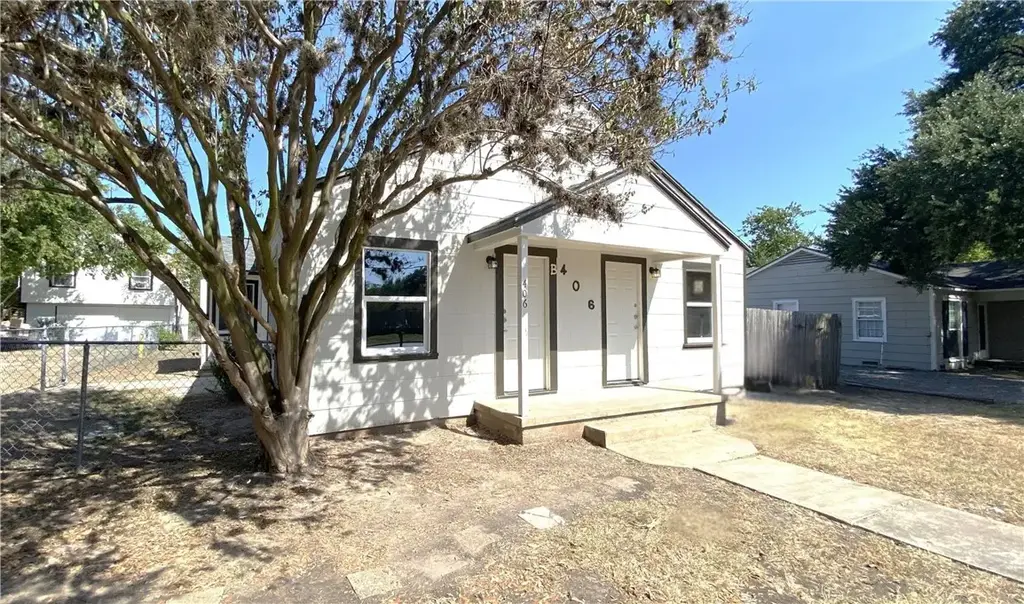 406 North Avenue E B, Bryan