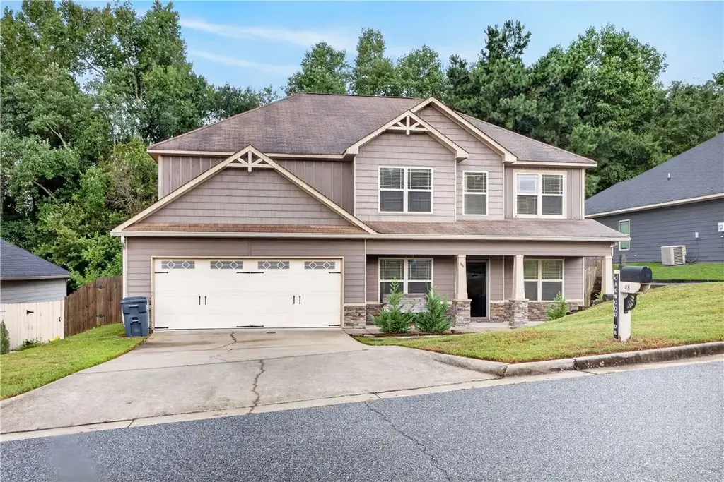 48 Oakwood Dr, Phenix City