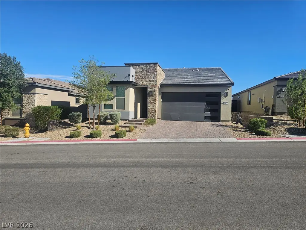 Photo of Listing #2811389