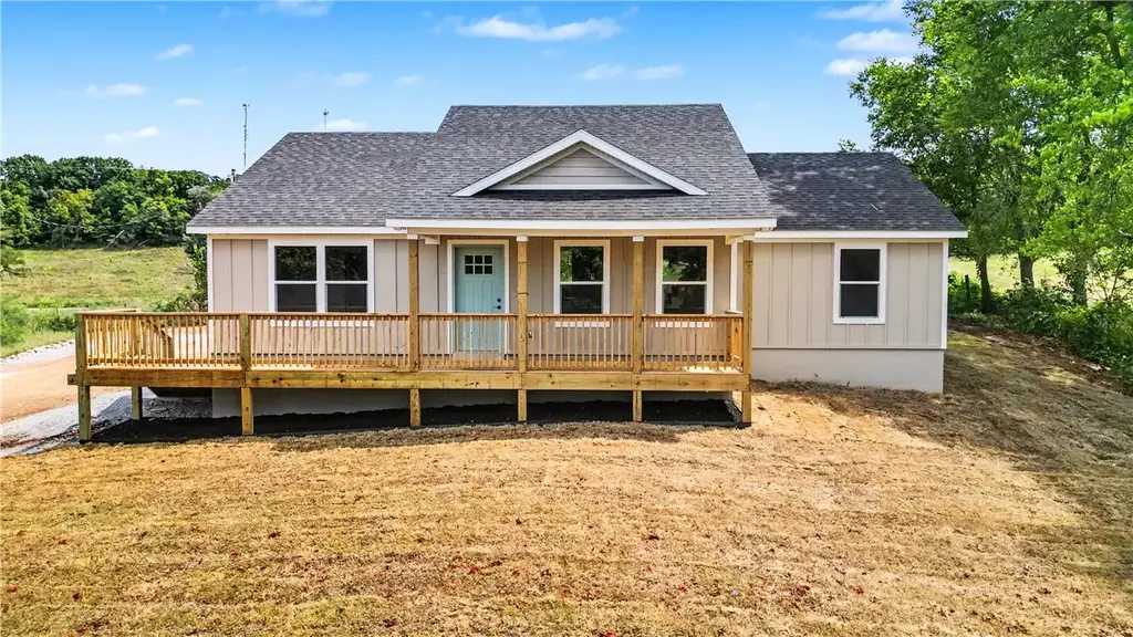 26706 Highway 23, Huntsville
