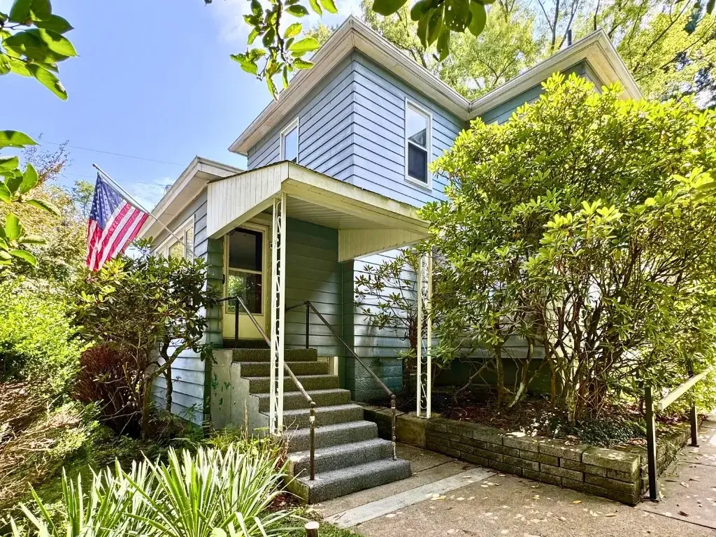 737 Osborne Lane , Moon/Crescent