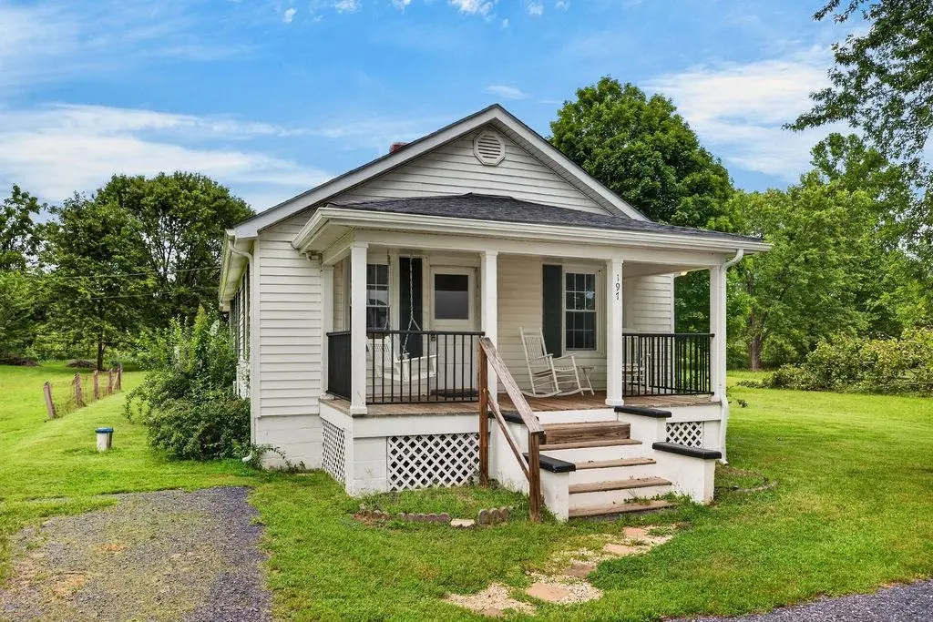 197 Whiskey Creek Rd, Churchville