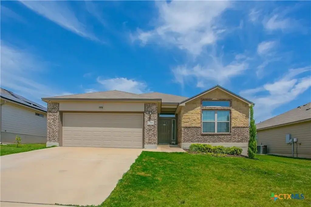 2316 Petersburg Lane, Temple