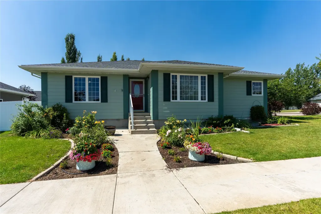 4508 Kestrel Court, Great Falls