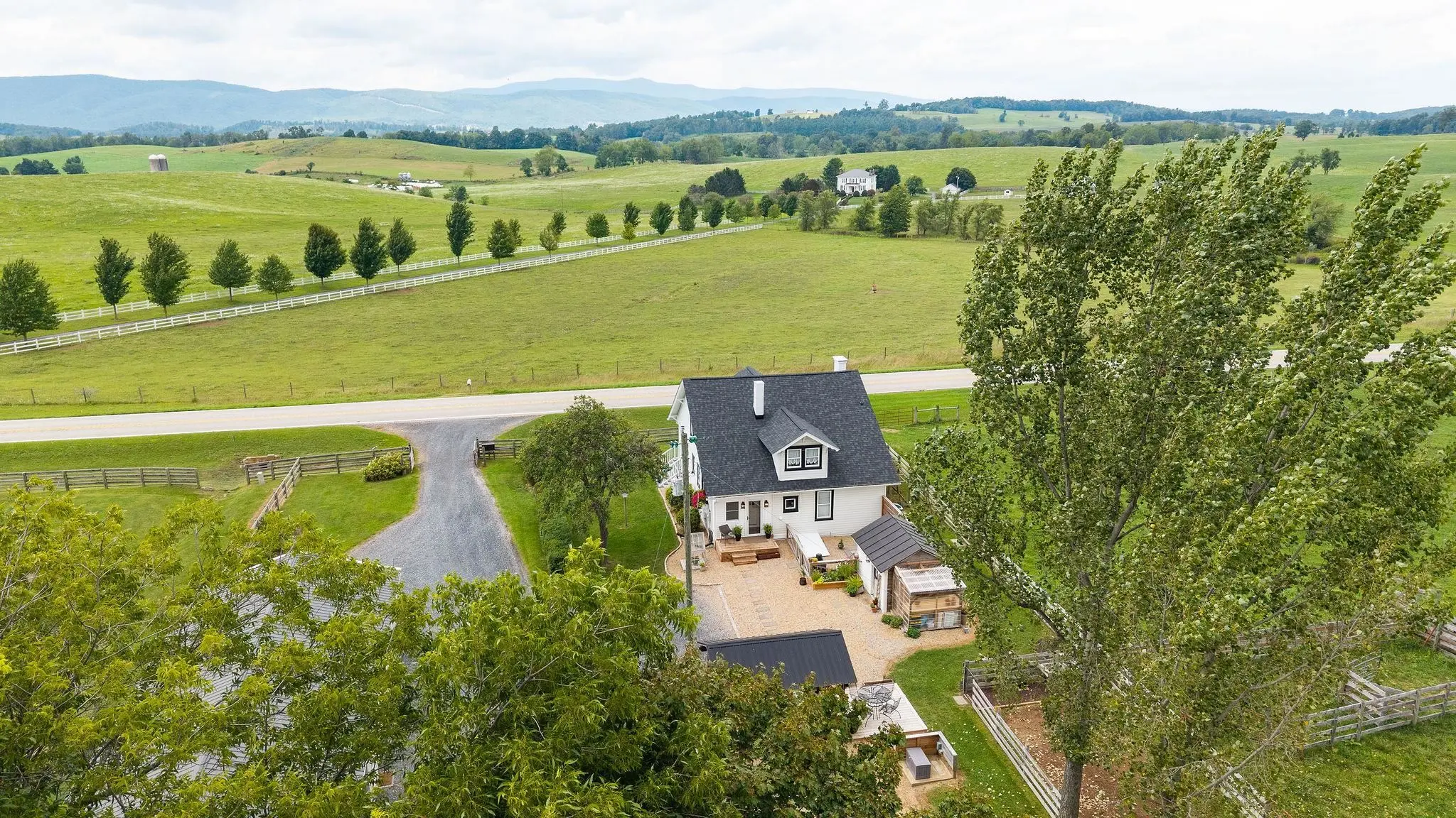 3392 Middlebrook Rd, Staunton