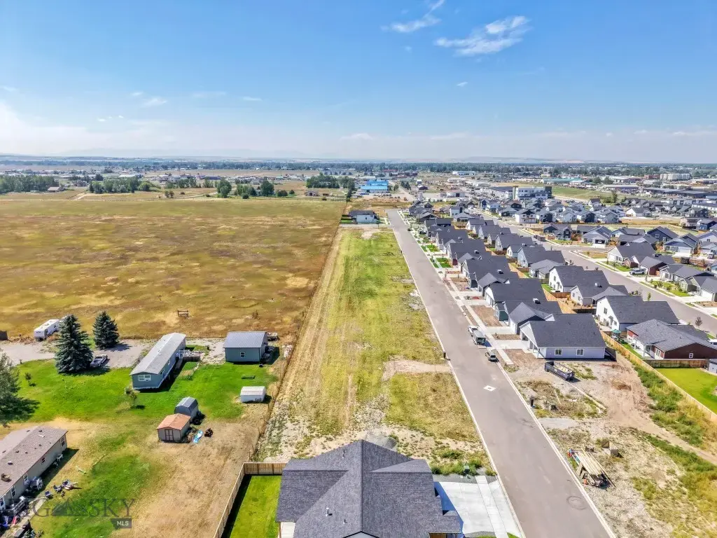 720 Spaniel Lane, Belgrade