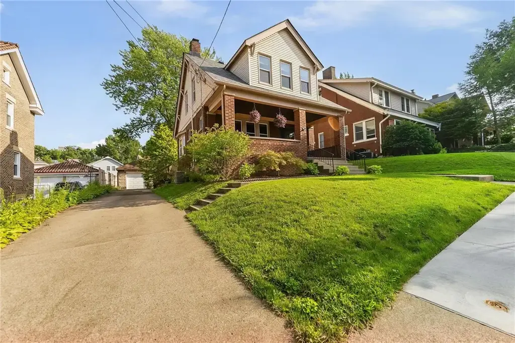 227 Edward Avenue, Mt Lebanon