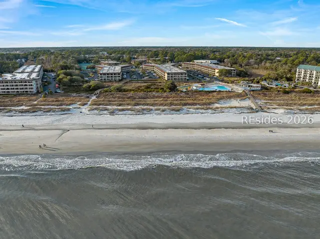 40 Folly Field Road B122, Hilton Head Island