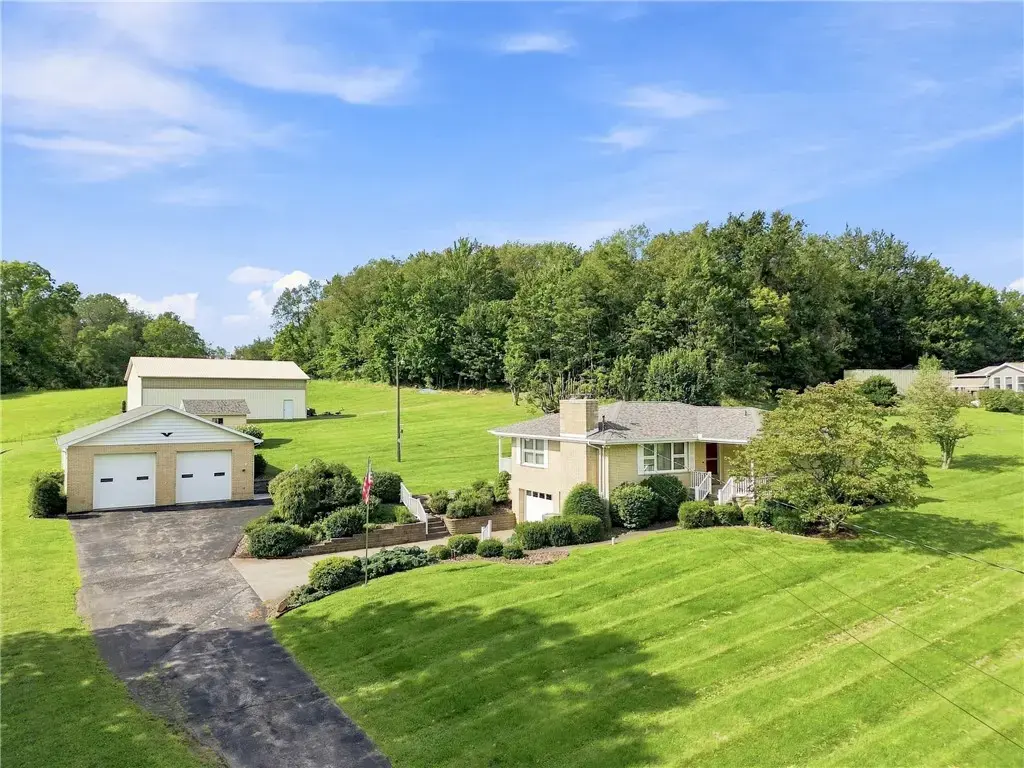 587 Flatwoods Road , Franklin