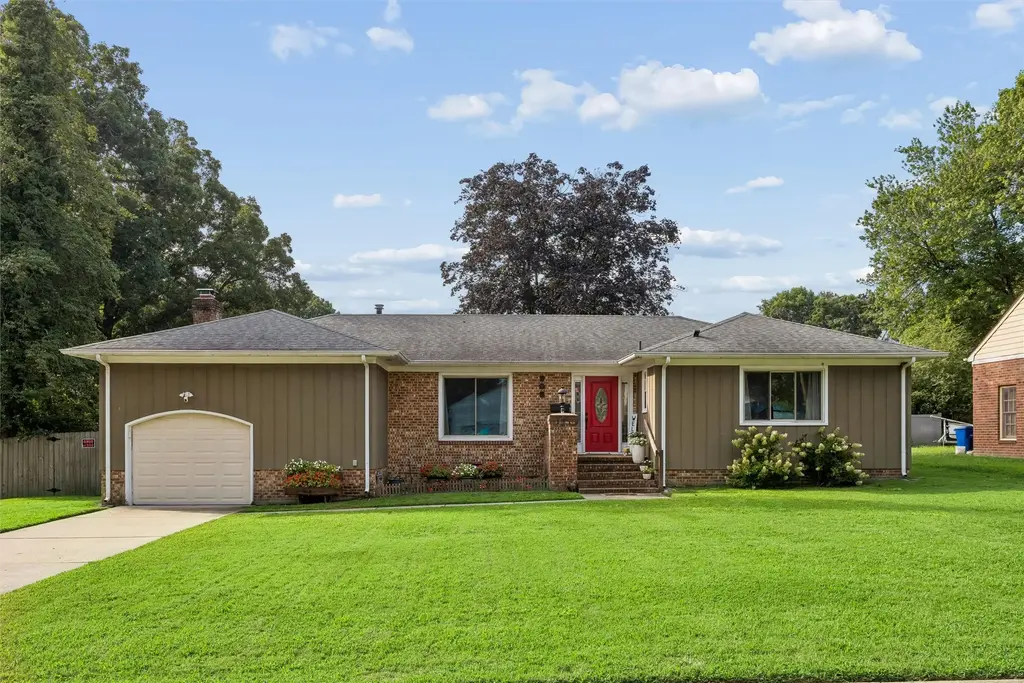 208 Tabbs Lane, Newport News