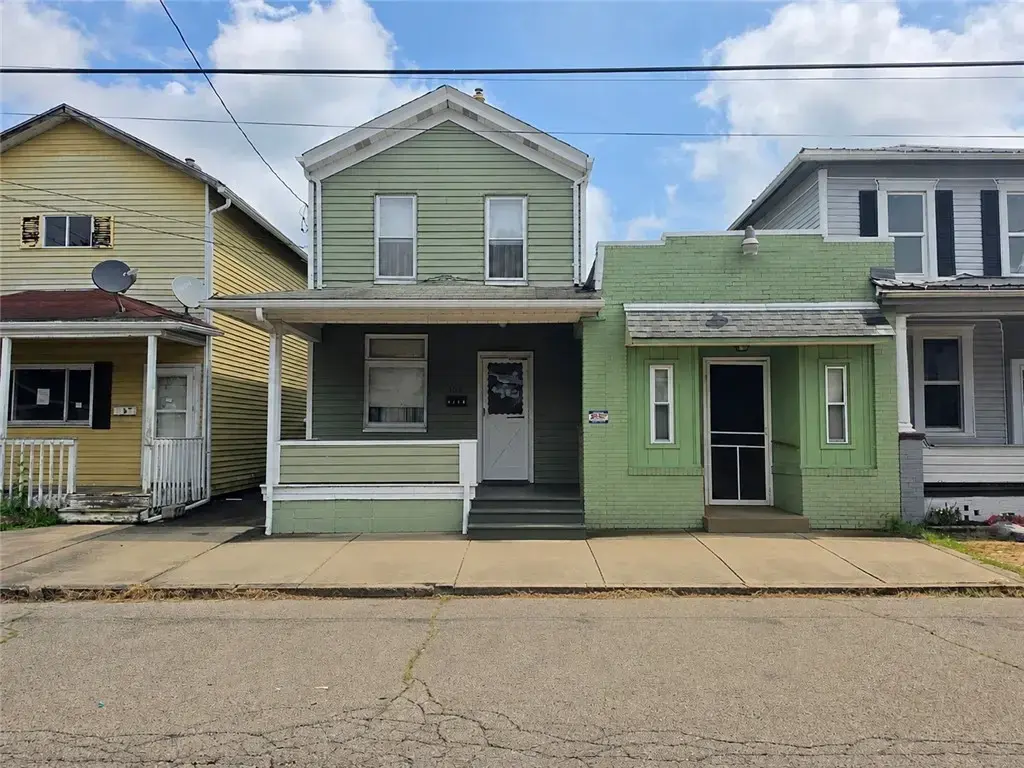 1714 4th Avenue , Beaver Falls