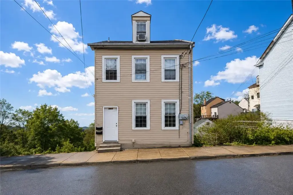 1604 Hatteras Street , Troy Hill