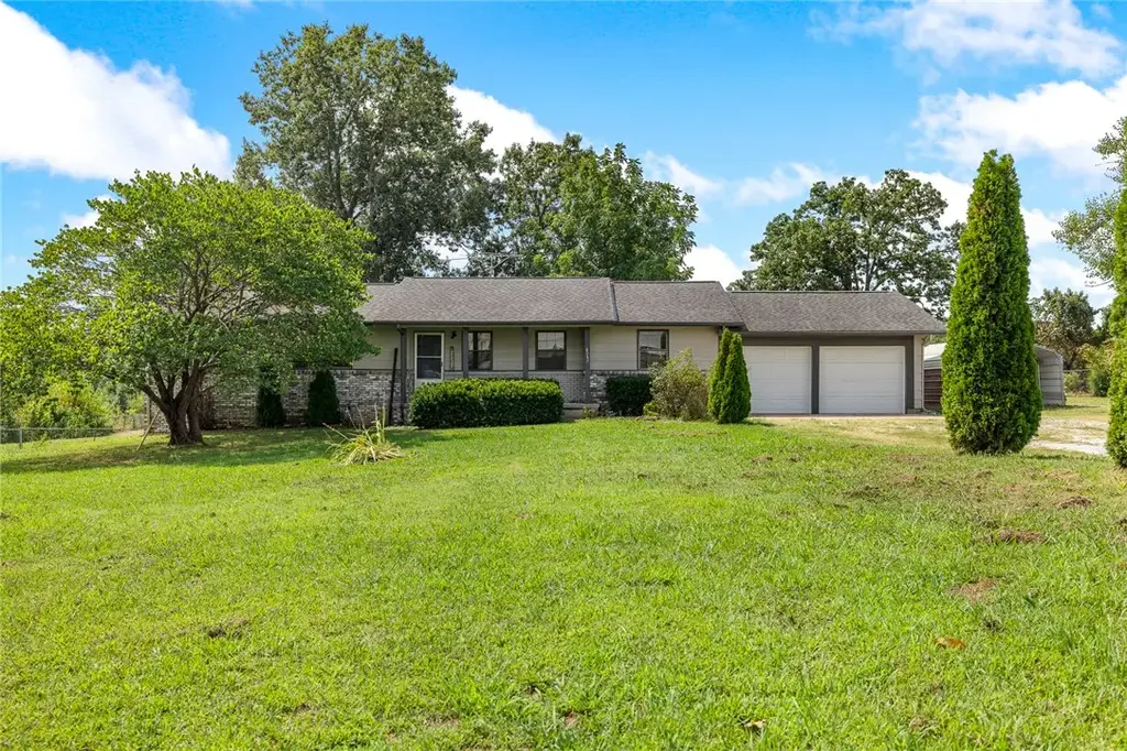 2424 Rock Springs Road, Harrison