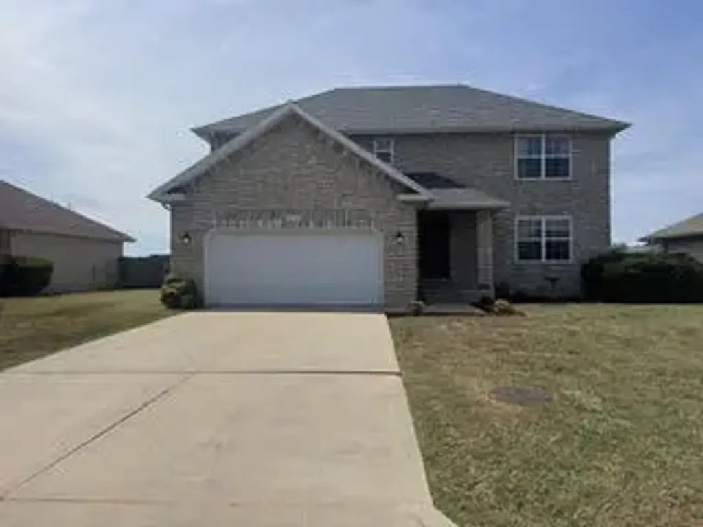 1110 Aaron Avenue, Monett