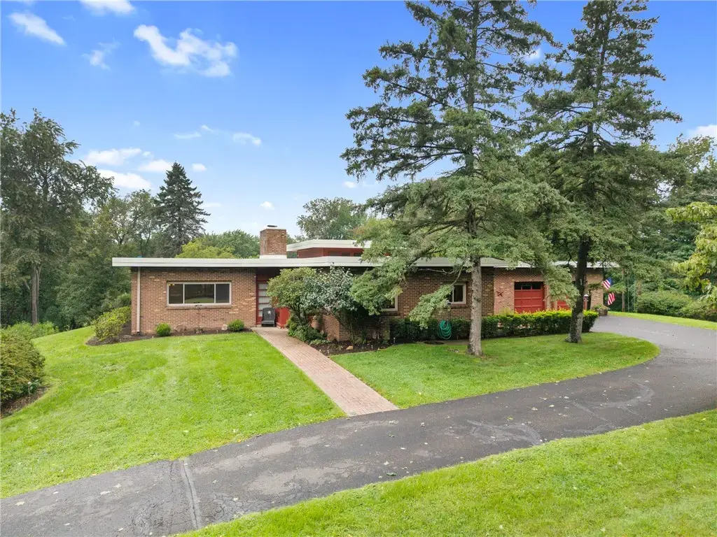 2273 Gray Ridge Road , Hampton