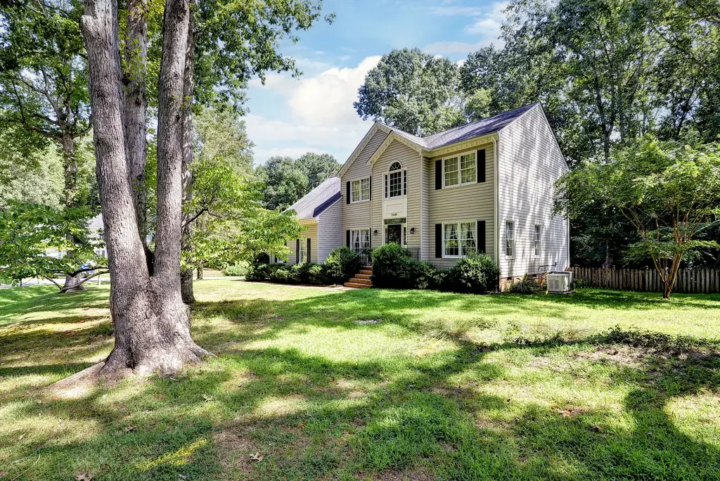 5548 Swan Road, Williamsburg