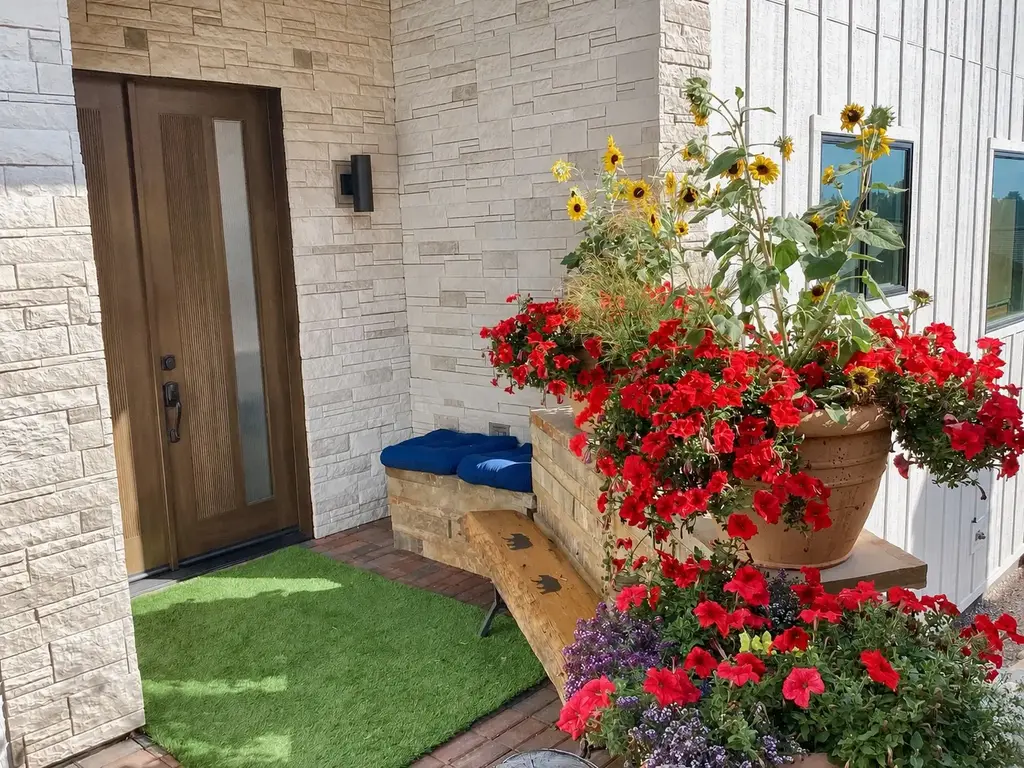 229 Shawnee Lane, Polson