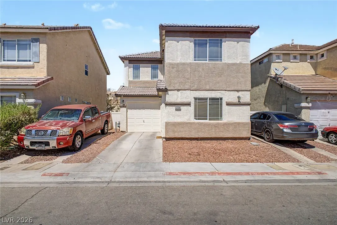 Photo of Listing #2811107